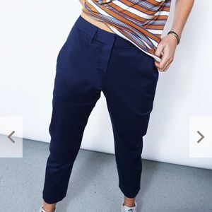Wildfang Essential Slim Crop Pant in Navy - NEW w tags